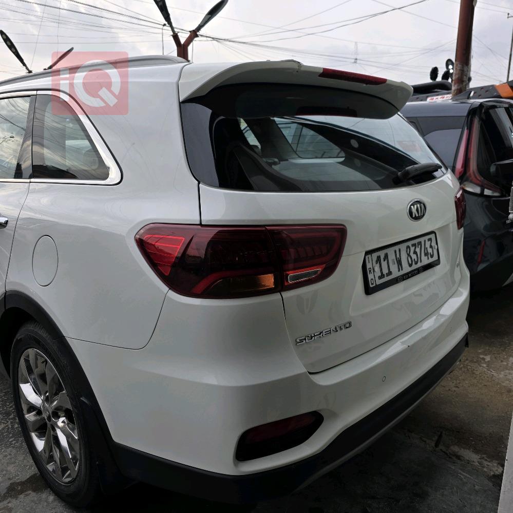 كيا سورينتو